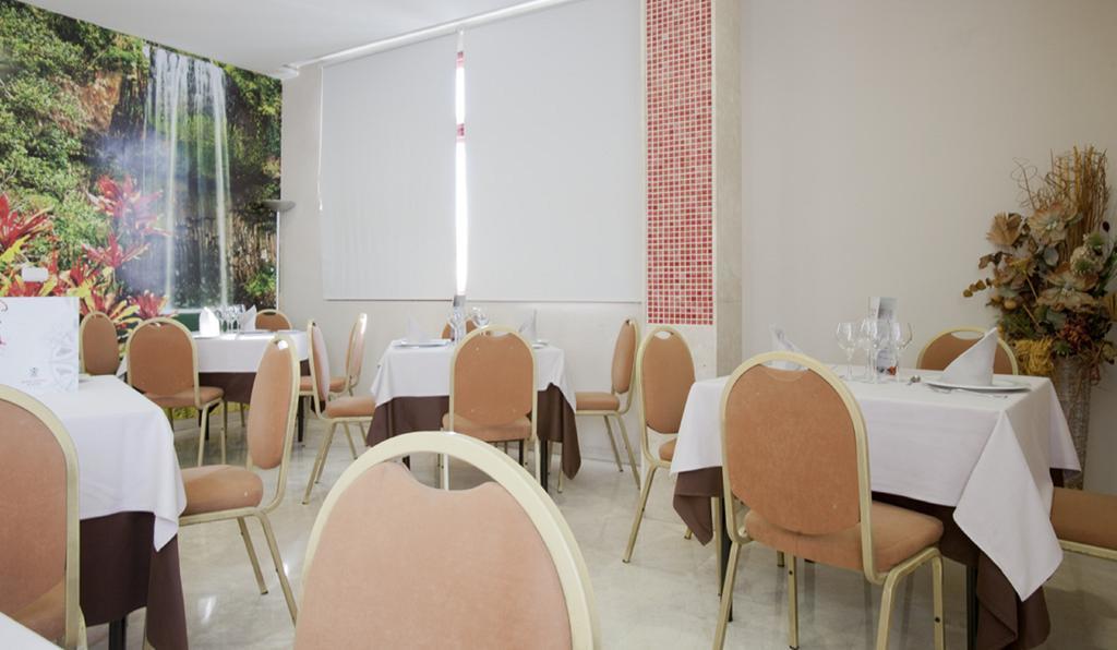 Hotel Tocina Business Albolote Buitenkant foto